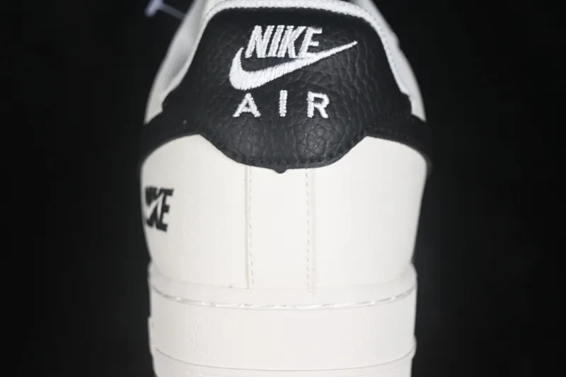 All categories Nk Air Force 1 Air Force series Nk Air Force 1 Low Air Force low-top Nike Air Force 1'07 Low joint model Air Force 1 low-top casual sneakers DN9688-121
